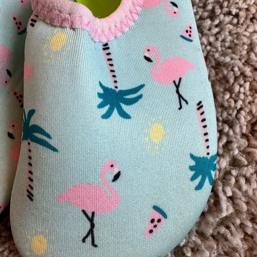 Girls slip on water shoes Pink & Blue Water Shoes with Flamingo Design size 5/6